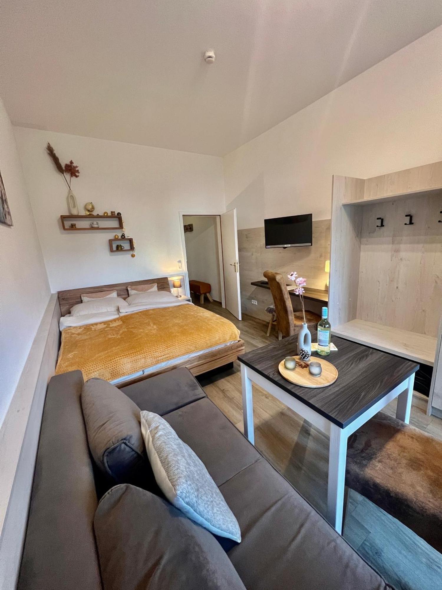 Wunderschoenes Apartment Mit Bademantelgang Zur Wohlfuehltherme Бад-Грисбах Экстерьер фото